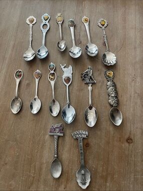 Vintage Silver-Tone Collector Souvenir Spoon Set – Mixed Silver Finish and pewte